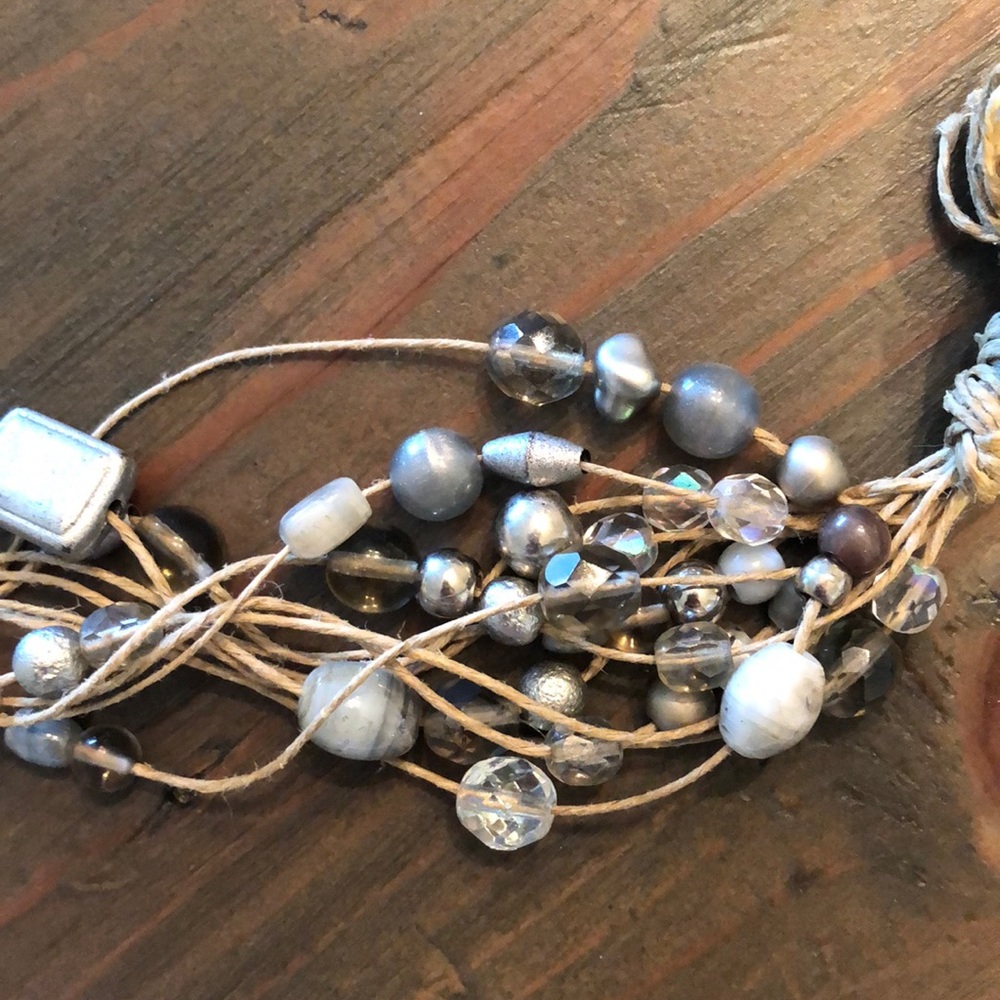 🇮🇹 Made in Florence, Italy- bead bracelet!
